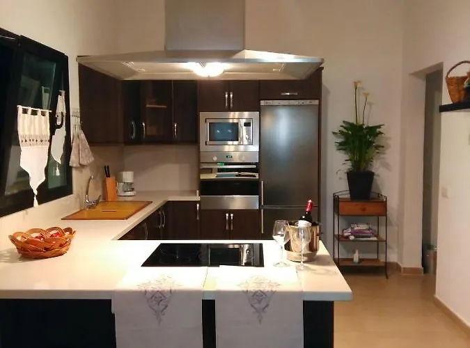 Casa El Gallo בית כפרי טגיסי